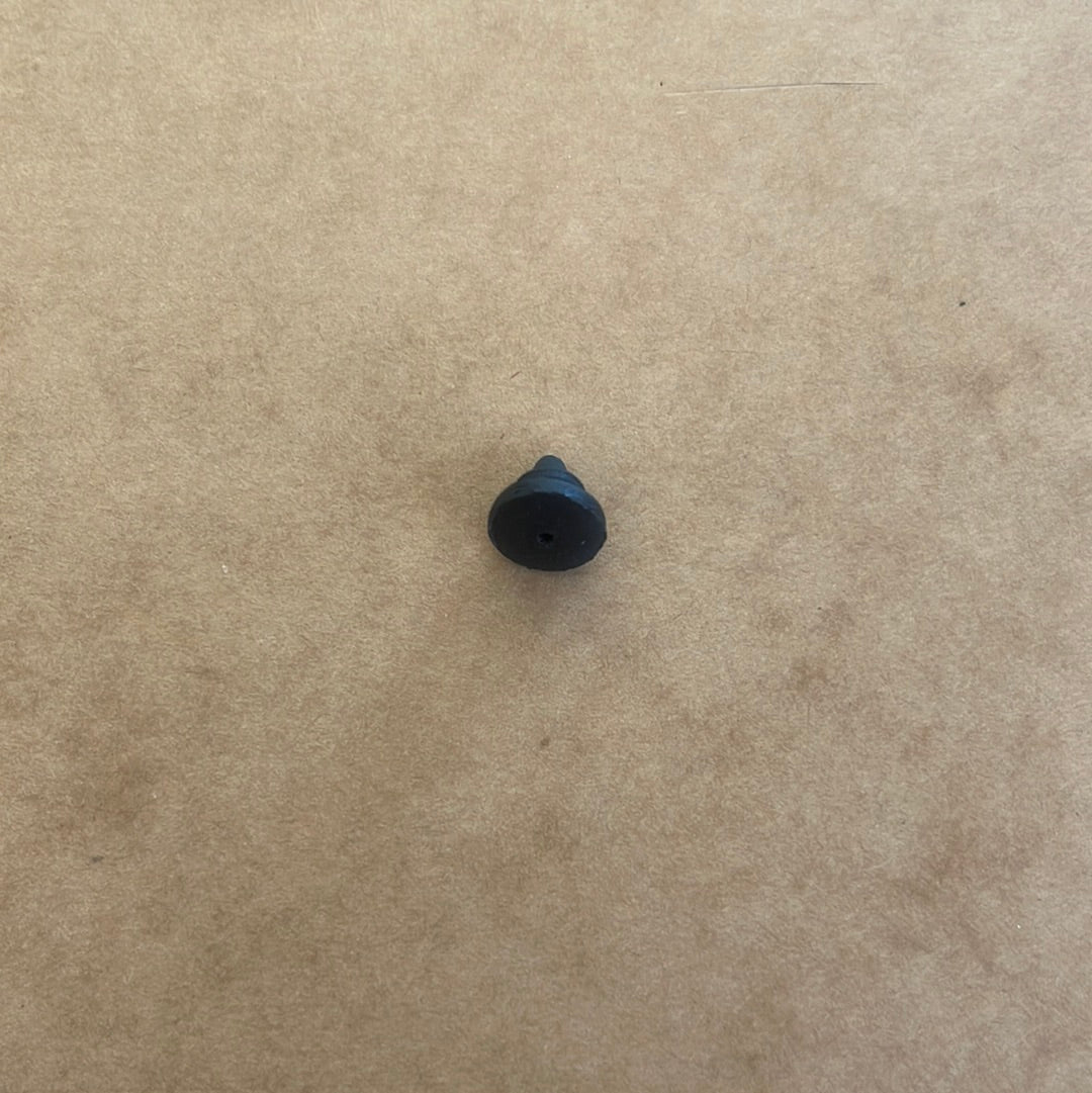 Honda SL70 anti-vibration rubber for license plate/taillight bracket. Sold as a pair.