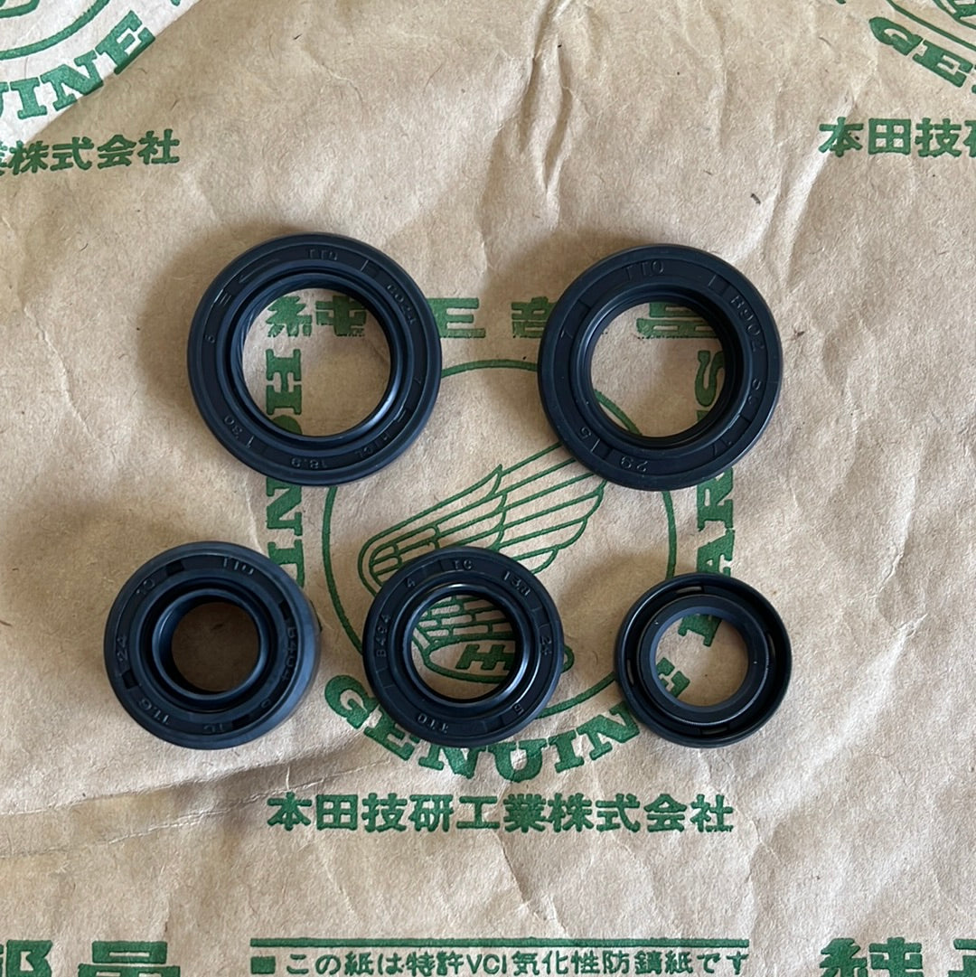 Oil seal kit